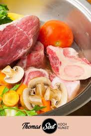 Rinderbruhe Rindersuppe Rinderfond Thomas Sixt Koch Kunst Rezept Sossen Rezepte Lecker Schmecker Rezepte Selber Kochen