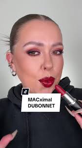 Max Satin Lipstikl Clear