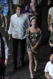 I've seen kids in plastic bags wrapped with regular desk lamps to swaddle the kids. Katy Perry At Grotta Azzurra In Capri 07 09 2017 Hawtcelebs