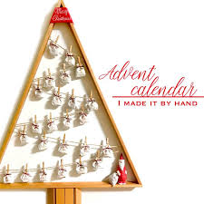 北欧風アドベントカレンダーの作り方 ツリー型の木製枠に袋を吊るして アドベントカレンダー アドベントカレンダー クリスマス カレンダー
