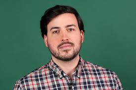 Tom Huddleston's Instagram, Twitter & Facebook