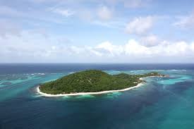 It is the largest island of the country saint vincent and the grenadines island chain. Petit St Vincent All Inclusive Caribbean Luxury Resort