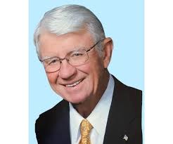 Royce Elam's Instagram, Twitter & Facebook