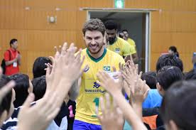 Bruno mossa de rezende (born 2 july 1986) is a brazilian volleyball player, a member of brazil men's national volleyball team and italian club funvic, 2016 olympic champion, double silver medalist of the olympic games (beijing 2008, london 2012), 2010 world champion, double gold medalist of the world grand champions cup (2009, 2013), south american champion (2007, 2009, 2011, 2013. Volei Brasil