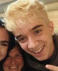 pin by chyna on why don t we beatiful people boy celebrities daniel