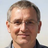 100+ perfiles de «Carlos Estrada Estrada»