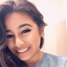 Haley santos (santoshal910)