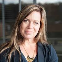 Jennifer Airey's Instagram, Twitter & Facebook