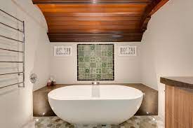 Make your bathroom interior stand out from others by investing in one of the best freestanding tubs of 2021. Break Free 8 Reasons To Choose A Semi Freestanding Bath Houzz Nz