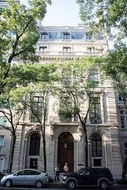 Lurid photos of girls were discovered in a safe during the fbi raid. Jeffrey Epstein S Manhattan Townhouse Sells For Approximately 51 Million Abc News