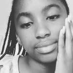 Monique Oliphant's Instagram, Twitter & Facebook