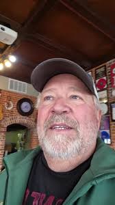 Evan Pingel opening things up in The Room!!