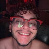 Eli Perea's Instagram, Twitter & Facebook