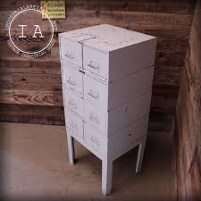 人文学研究科主催・共催の講演会 ・上野千鶴子氏 講演会＋座談会  詳細  題目：30年目の『家父長制と資本制』－中国・日本女性における今日的な意義－ Vintage 8 Drawer Modular Cole Steel Steelmaster File Cabinet Etsy Vintage Filing Cabinet Filing Cabinet Drawers