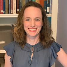 Jennifer Nolan's Instagram, Twitter & Facebook