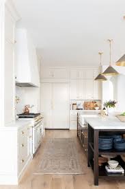Apr 23, 2020 · studio mcgee says: The Mcgee Home Kitchen Tour Studio Mcgee