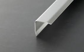 Bisher gab es dieses fliesenprofil für kerlite nur als glatte nicht so attraktive winkelschiene. Protect Eckschutzprofil Proline Systems Gmbh