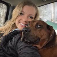 Lindsey Perdue's Instagram, Twitter & Facebook