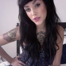 Amy Dressel's Instagram, Twitter & Facebook