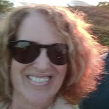 1 min por 5 rondas Si la haces en punta involucras las pantorrilla también!  Recuerda que tienes que acompañarlo con una buena alimentación para ver  mejores resultados. #proteina #ejerciciosencasa #entrepierna