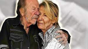 Chuck Norris's Net Worth Left His Family Stunned - YouTube