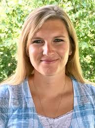 Nikki Putnam's Instagram, Twitter & Facebook