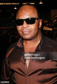 62 Jonathan Moffett Photos & High Res Pictures