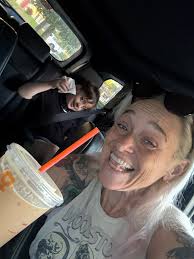 Happy happy happy Monday!!!! Let's all have an amazing week!!!! Love you  all ❤️❤️❤️