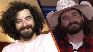 Cameron Hardin's Instagram, Twitter & Facebook