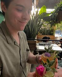 life with cool things and cool people 🤘