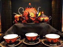 Https Bookofoctober Tumblr Com Post 167358638491 Vintage Tea Sets And China Handpainted By Peggy Halloween Tableware Halloween Tour Halloween Teapot