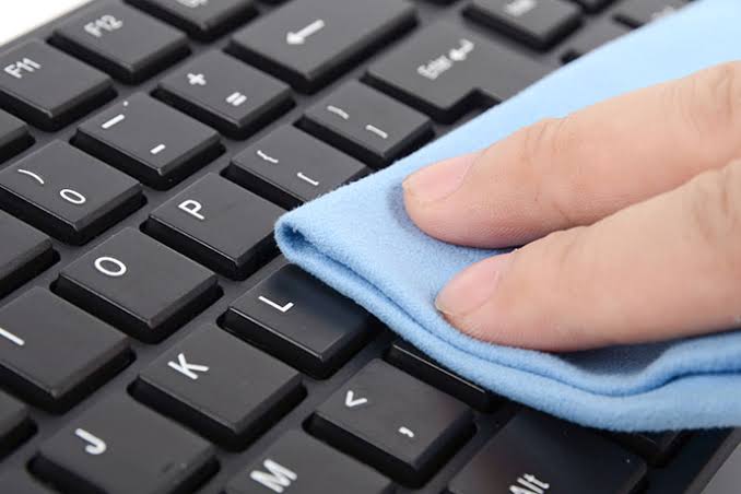 La importancia de mantener la computadora limpia | Electrónica Lam