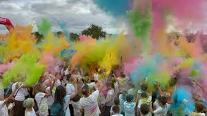 Photo EN IMAGES. 850 personnes participent à une Color run pour un ...
