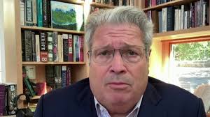 ‘Premature capitulation’: WaPo editor Robert Kagan resigns in protest