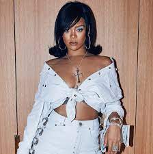 The latest tweets from @rihanna Rihanna Drops Hints About New Music In Her Instagram Comments Dazed