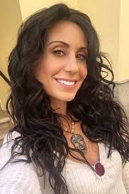 Linda Pascuzzi's Instagram, Twitter & Facebook