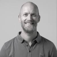 1300+ perfiles de «Stille»