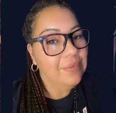 Mario Uvalle's Instagram, Twitter & Facebook