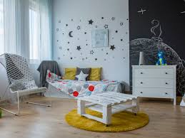 Whether you are hoping to spark their imagination, or give them their very own hideout, choosing a kids' room paint colour should be fun. Diy Chalkboard Paint Ideas For Nurseries Kids Rooms