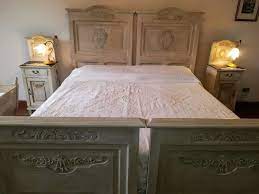 Trova una vasta selezione di trittico camera da letto a camere da letto a prezzi vantaggiosi su ebay. Vita Da Shabby Letto Della Camera Matrimoniale Anni 30 Idee Per La Stanza Da Letto Camera Da Letto Shabby Idee Per Decorare La Casa