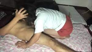 Xem phim 【素人】午前4時、仕事行く前に妻にフェラ抜きして貰いました。