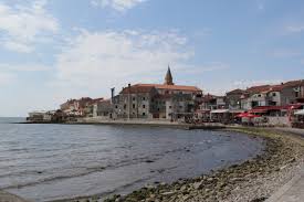 Zapraszamy na relację z naszej wyprawy przez morze, góry i. Piran 8 Powodow Dla Ktorych Nalezy Omijac To Miejsce Z Daleka Slowenia Krytyka Kulinarna