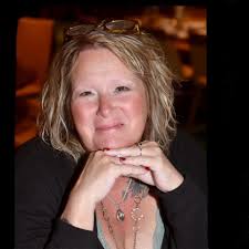 This is the video that got @codylohden a record deal….. pay attention kids.  Just be u.