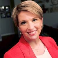 Holly Kunz's Instagram, Twitter & Facebook