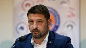 Στο αττικόν θα εμβολιαστεί αύριο ο νίκος χαρδαλιάς. Nikos Xardalias Business Daily