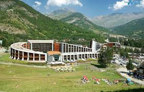 Una piccola cittadina di montagna che unisce il fascino della montagna e le comodità della città. Residence Campo Smith Bardonecchia Italia Ulasan Perbandingan Harga Hotel Tripadvisor