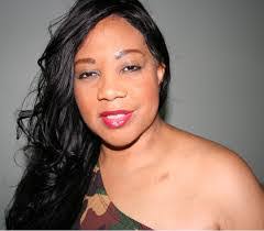 Rosa Dixon's Instagram, Twitter & Facebook