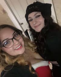 Adriana Gonzalez (@adrianagquinones) • Instagram photos and videos