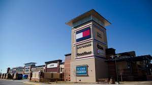 Maybe you would like to learn more about one of these? St Louis Premium Outlets In Chesterfield Said Its Latest Additions American Eagle Outfitters And Puma Outlets Are Now Open Ksdk Com