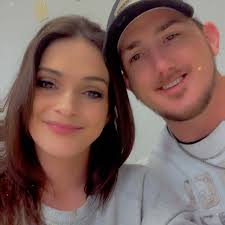 Guys that mow yards in Washington, two guys and a mower?